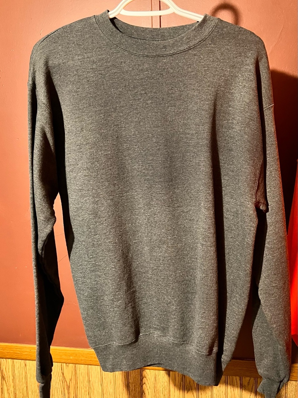 Hanes Gray Crewneck Sweatshirt